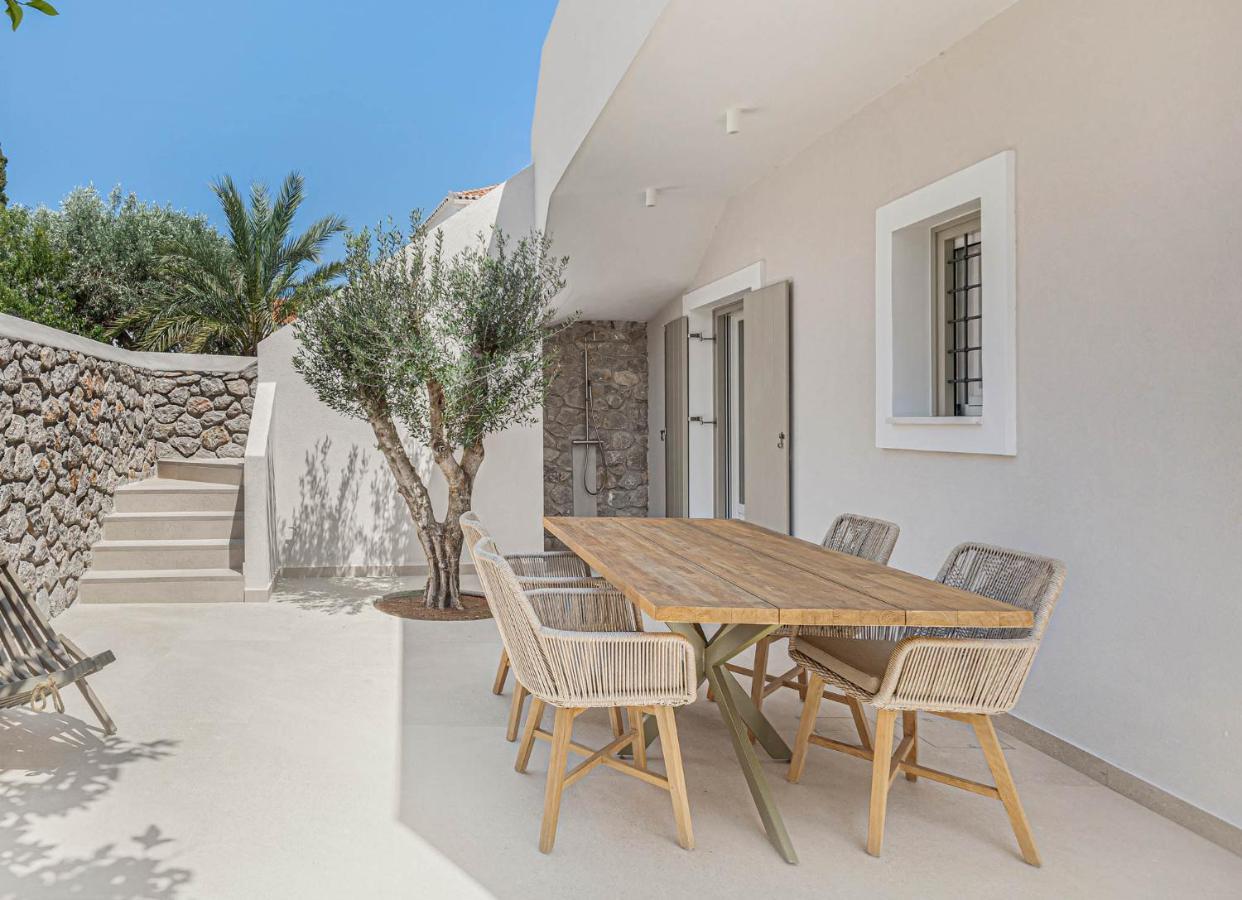 Pearl House - Luxurious New Beach Villa In Spetses Stunning View Ligoneri Ngoại thất bức ảnh